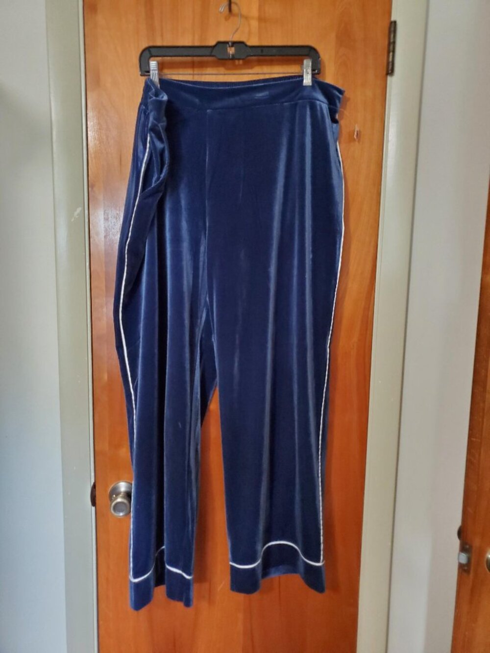 NWT I.N.C. Women's 2pc Velvet Shawl-Collar Pajama Set Size XXL - Picture 7 of 8